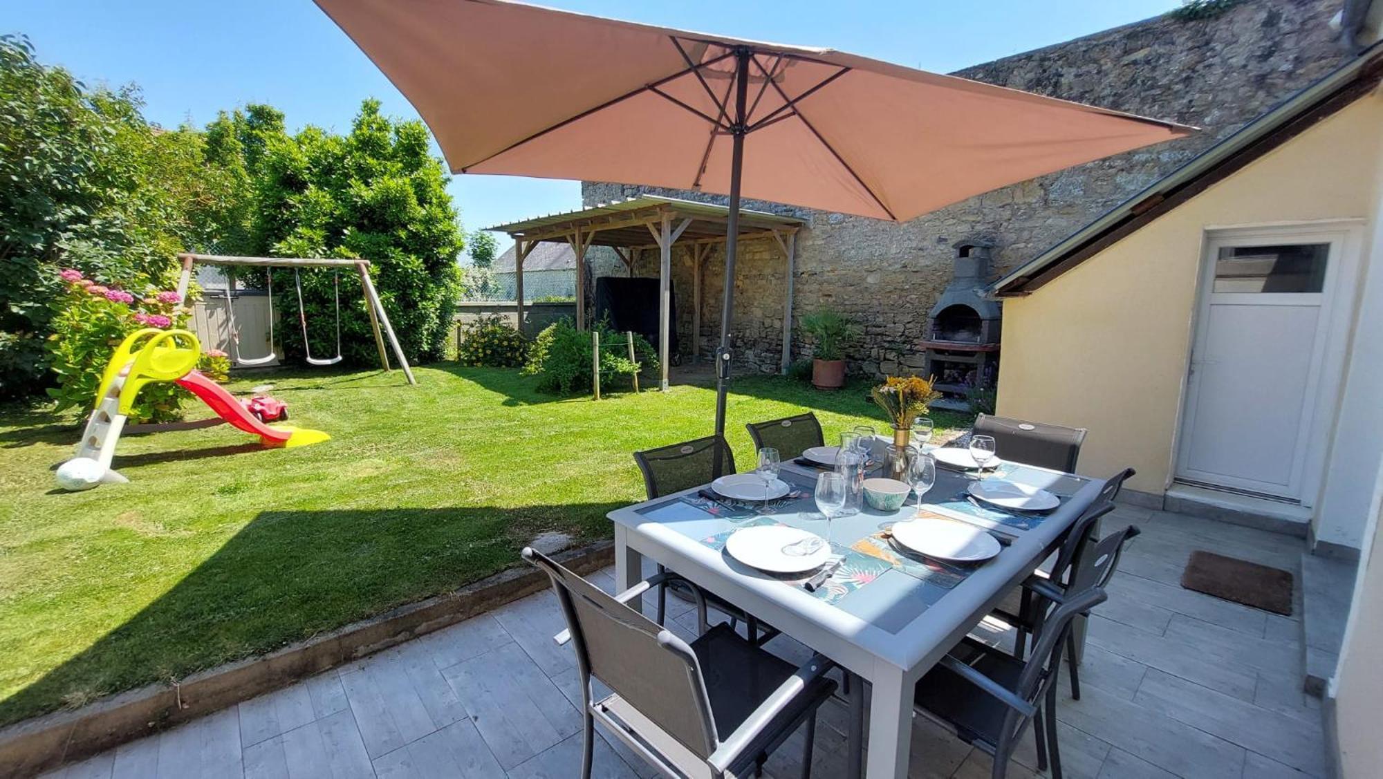 Le So Wild, Maison Avec Jardin Clos, Terrasse Amenagee, 5 Mn A Pied Commerce, Terrain De Tennis, A 800 M De La Plage D'Omaha Beach Jeux Arcade, Jouets, Materiel Jeunes Enfants Enfants, Table Ping-Pong Vierville-sur-Mer Buitenkant foto