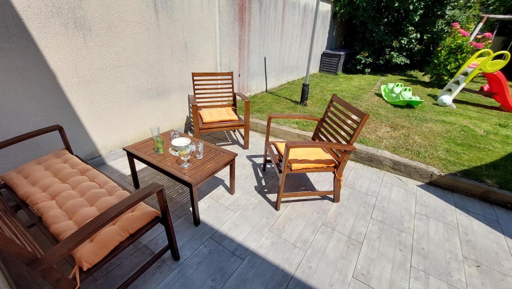 Le So Wild, Maison Avec Jardin Clos, Terrasse Amenagee, 5 Mn A Pied Commerce, Terrain De Tennis, A 800 M De La Plage D'Omaha Beach Jeux Arcade, Jouets, Materiel Jeunes Enfants Enfants, Table Ping-Pong Vierville-sur-Mer Buitenkant foto