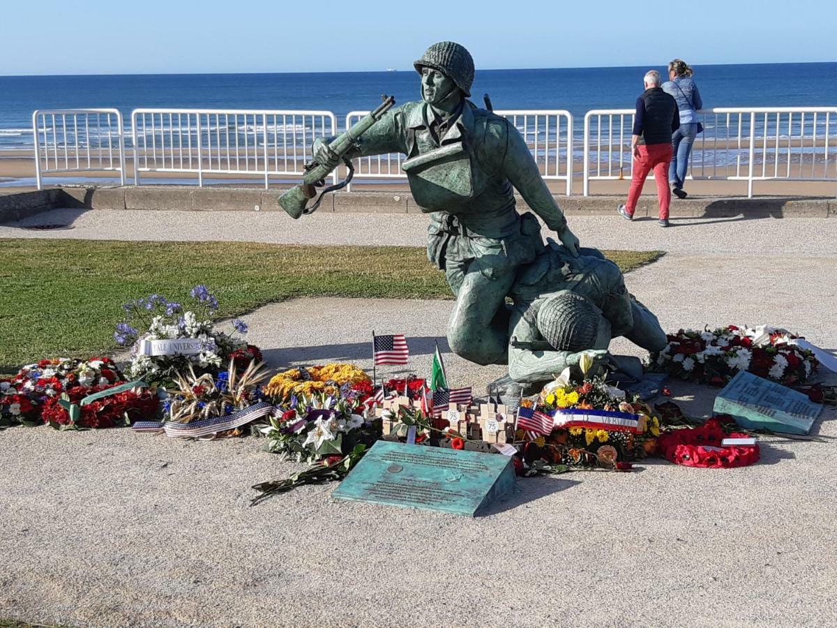 Le So Wild, Maison Avec Jardin Clos, Terrasse Amenagee, 5 Mn A Pied Commerce, Terrain De Tennis, A 800 M De La Plage D'Omaha Beach Jeux Arcade, Jouets, Materiel Jeunes Enfants Enfants, Table Ping-Pong Vierville-sur-Mer Buitenkant foto